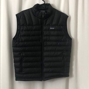 Men’s Patagonia Black Puff Vest M